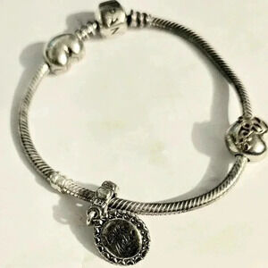 Pandora bracelet with 4 charms 100%  Silver Authentic